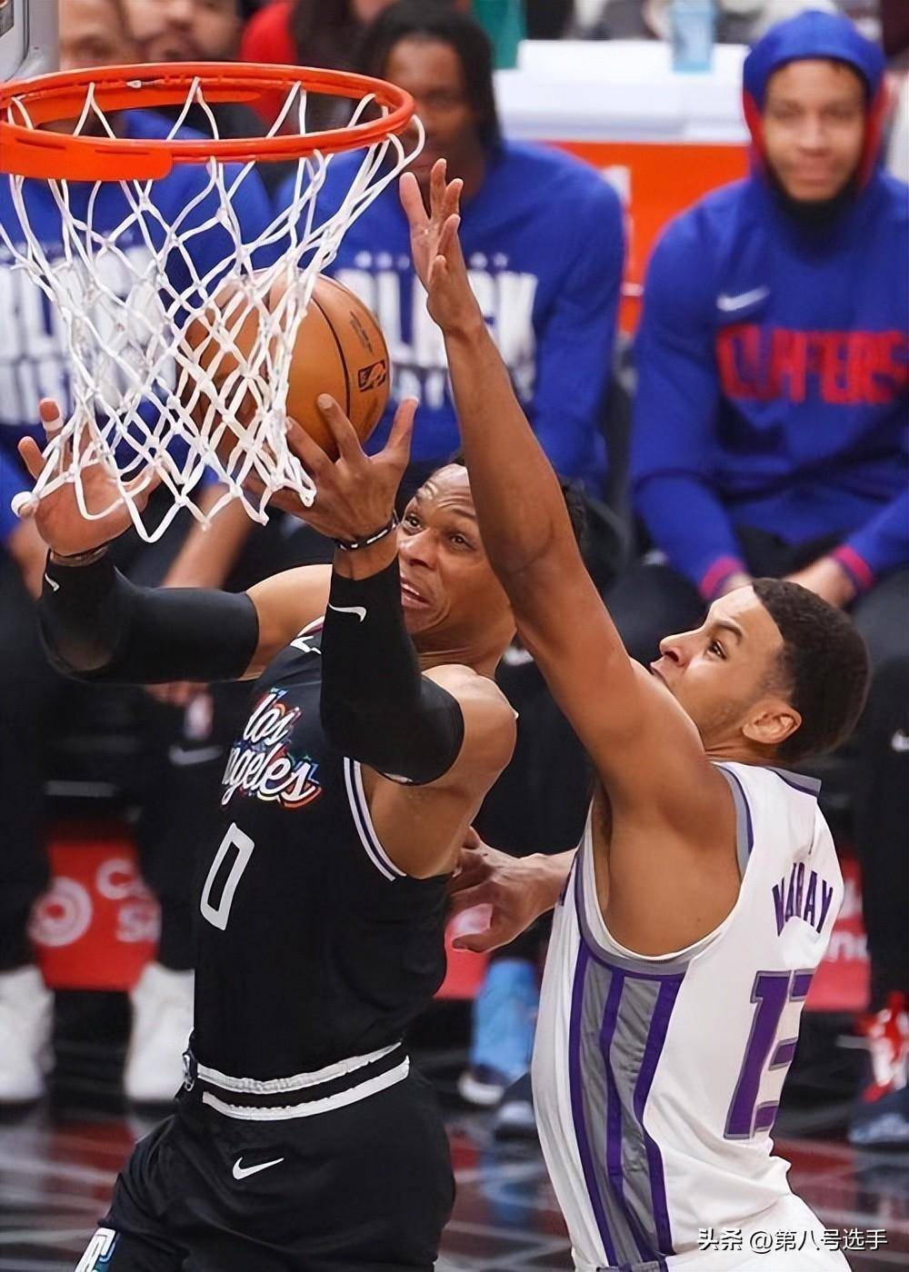 关于上海队士气高涨，整体状态神勇引人注目的信息