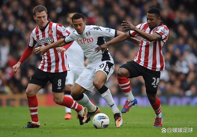 包含斯托克城尴尬失利，降级形势越发严重的词条