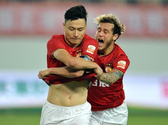  德布劳内遭遇十五连败，塞尔维亚队教练面临压力！